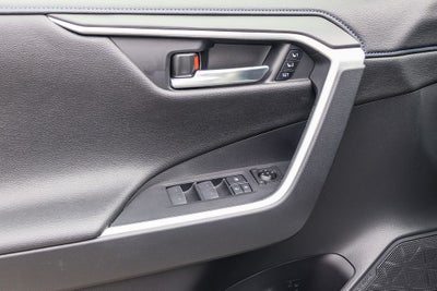 2025 Toyota RAV4 Hybrid XSE