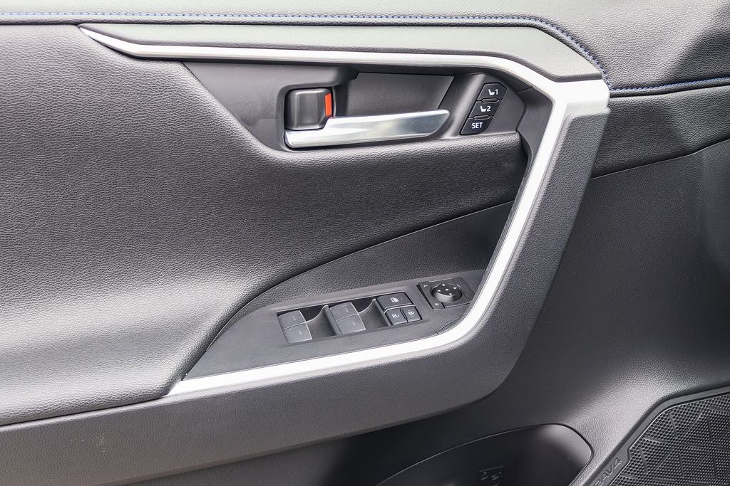 2025 Toyota RAV4 Hybrid XSE