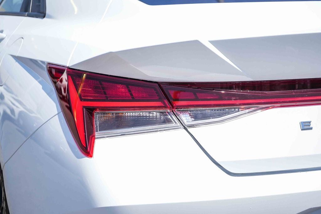 2022 Hyundai Elantra Hybrid Blue