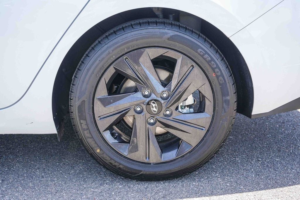 2022 Hyundai Elantra Hybrid Blue