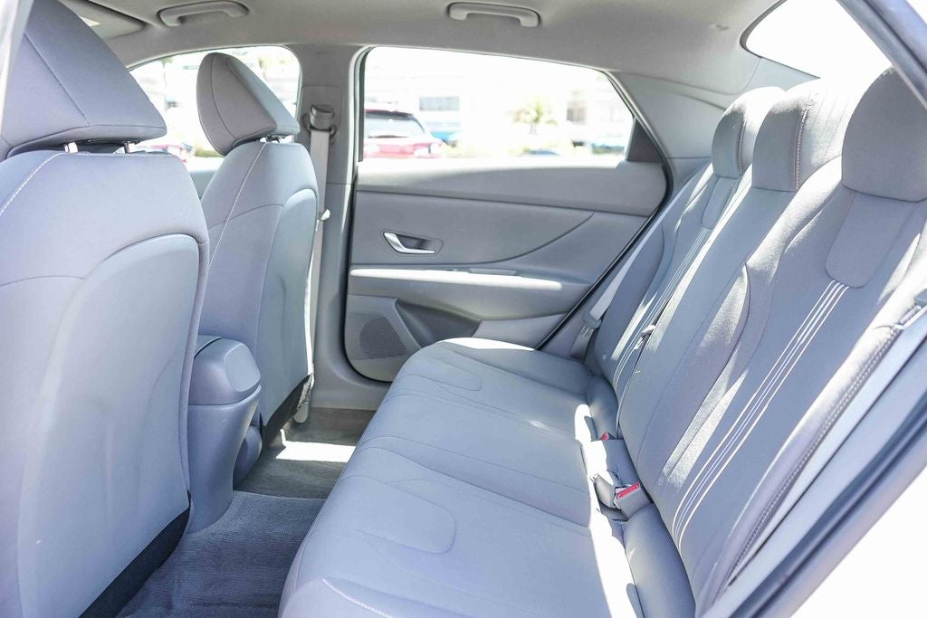 2022 Hyundai Elantra Hybrid Blue