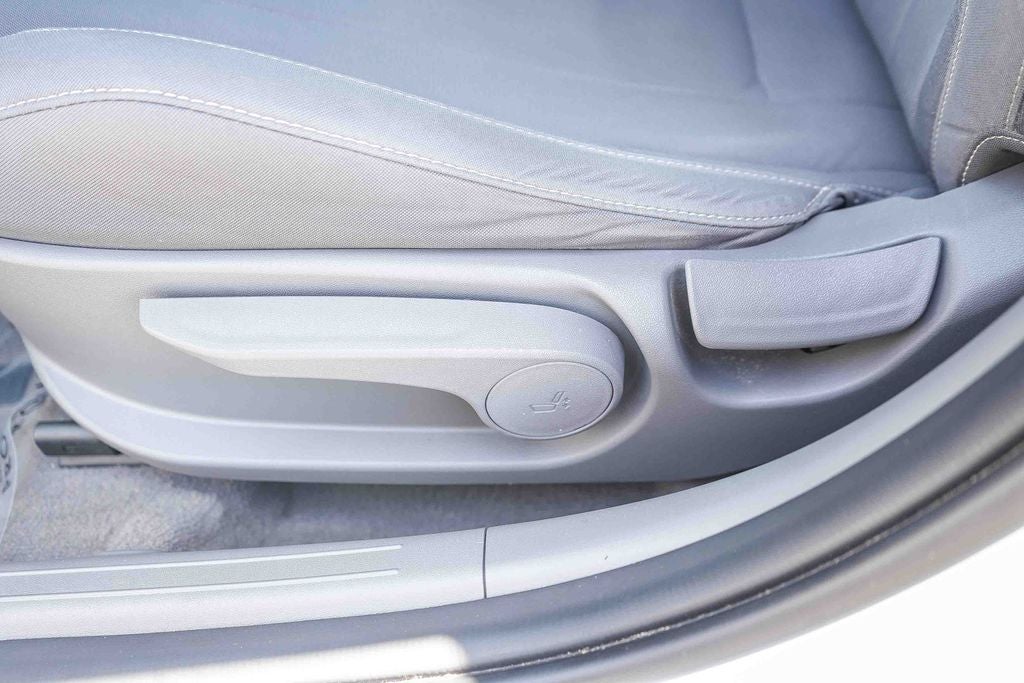 2022 Hyundai Elantra Hybrid Blue