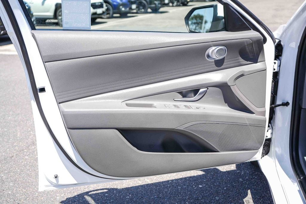2022 Hyundai Elantra Hybrid Blue