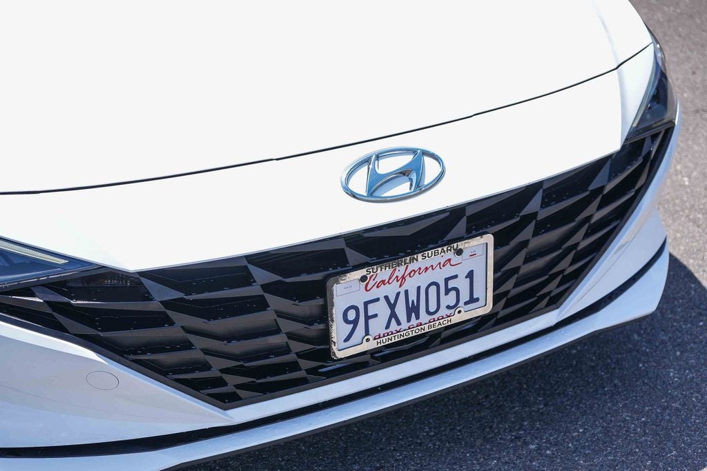2022 Hyundai Elantra Hybrid Blue
