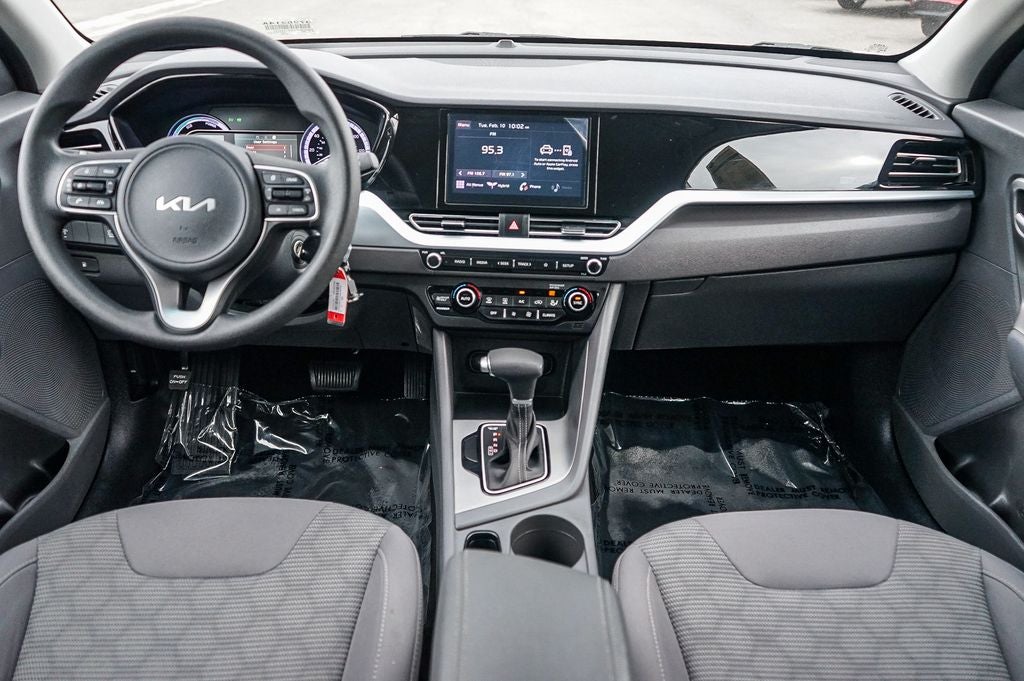 2022 Kia Niro LX