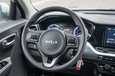 2022 Kia Niro LX