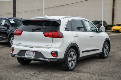 2022 Kia Niro LX