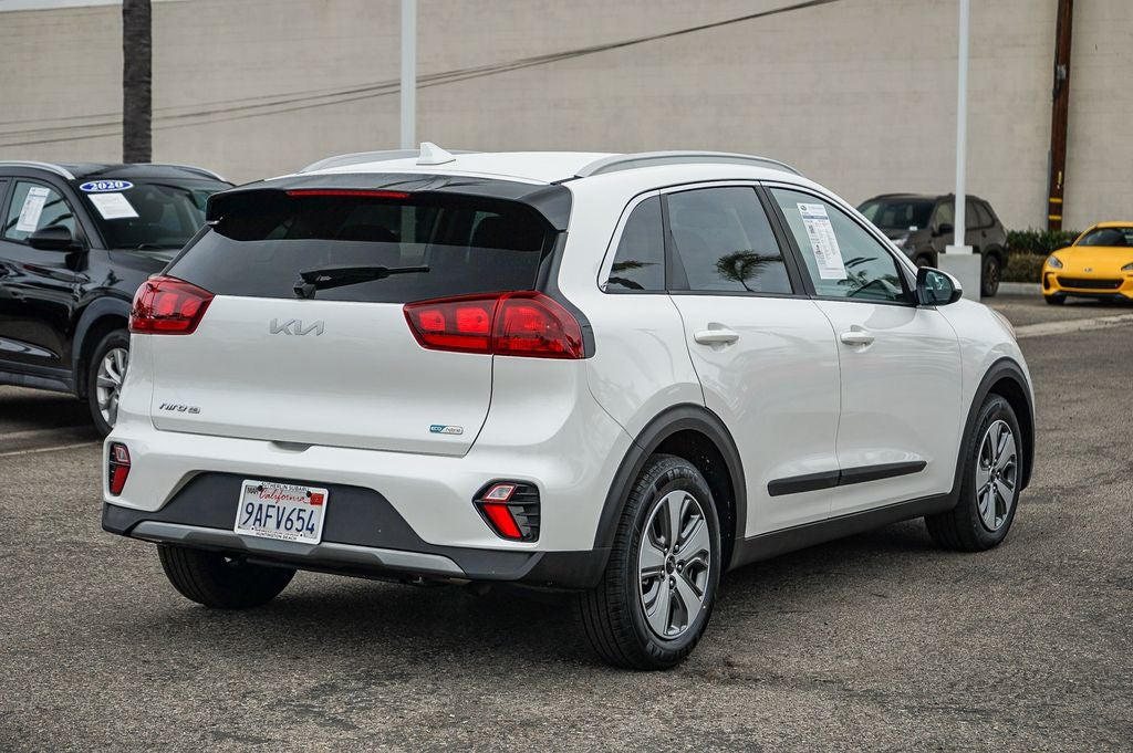 2022 Kia Niro LX