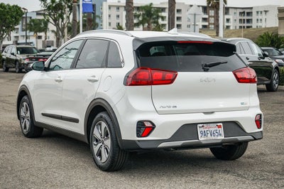 2022 Kia Niro LX