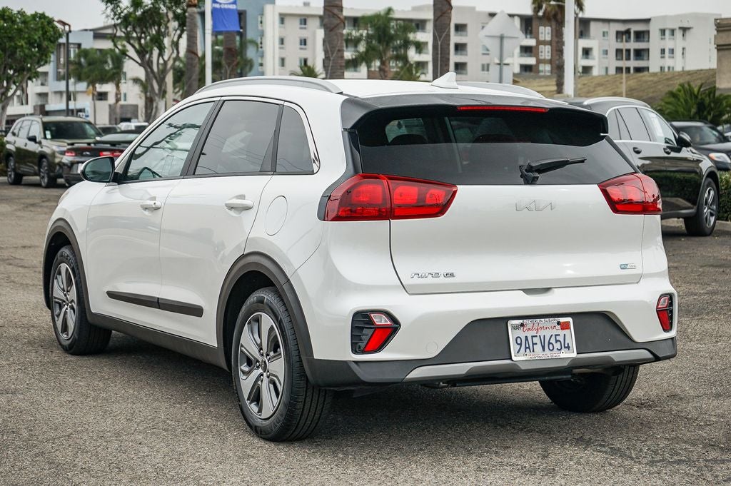 2022 Kia Niro LX