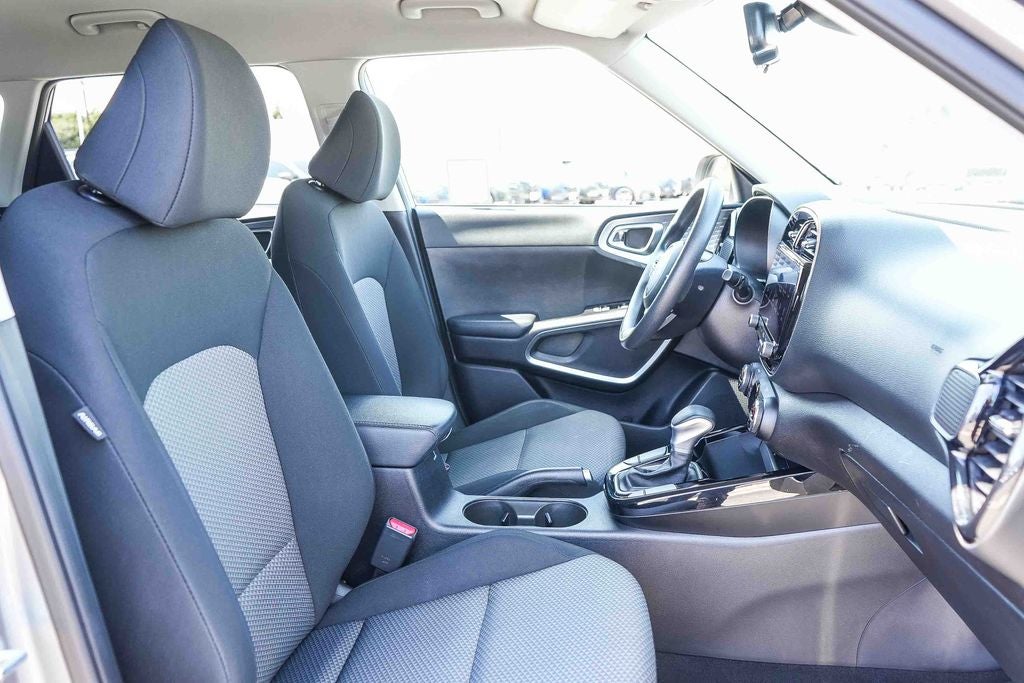 2023 Kia Soul S