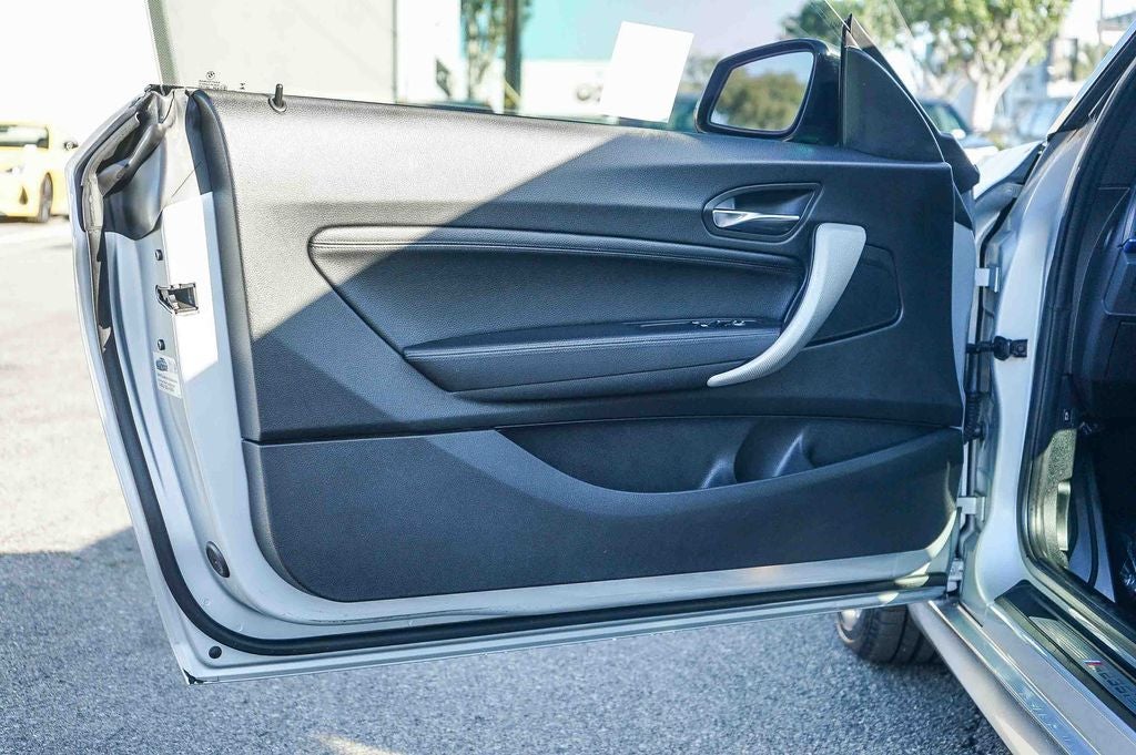 2016 BMW 2 Series M235i