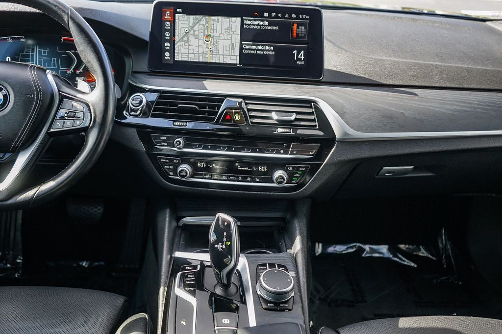 2022 BMW 5 Series 530i