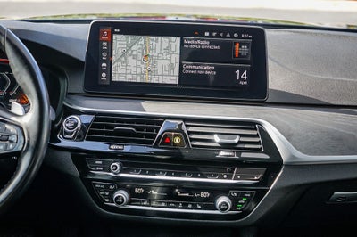 2022 BMW 5 Series 530i
