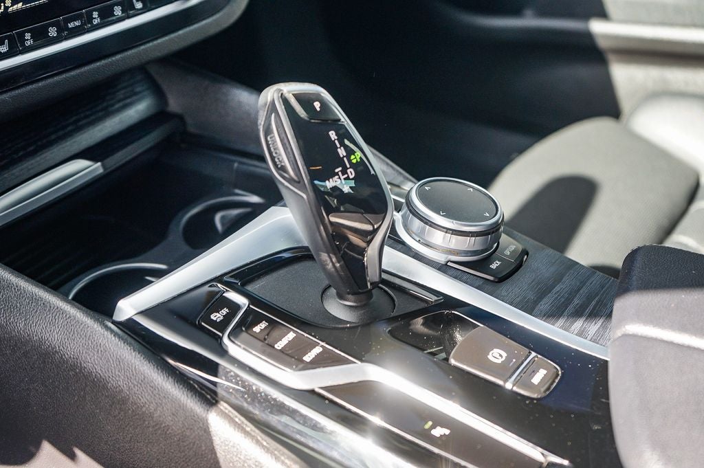2022 BMW 5 Series 530i