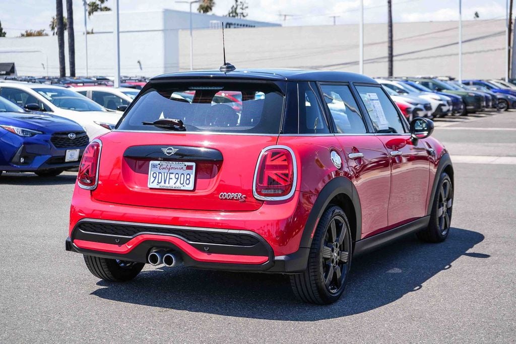 2023 MINI Cooper S Base