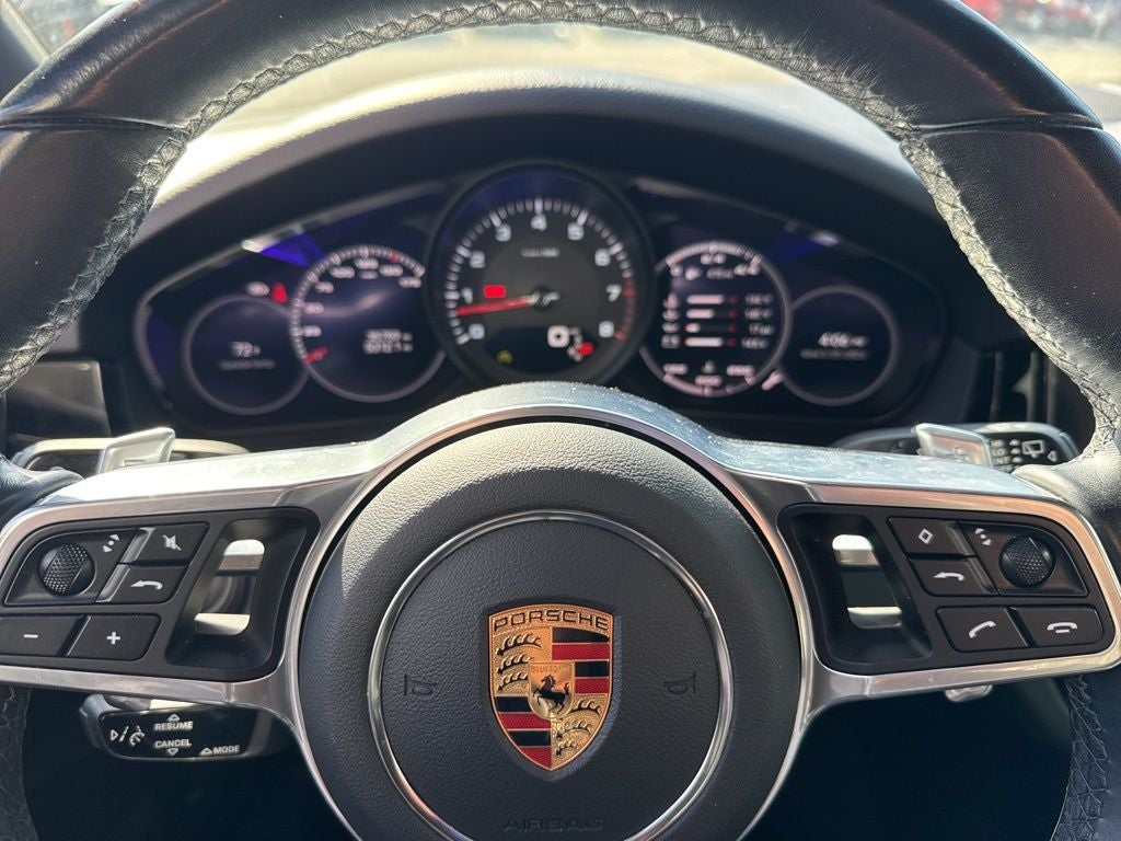 2023 Porsche Cayenne Platinum Edition