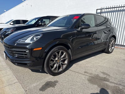 2023 Porsche Cayenne Platinum Edition