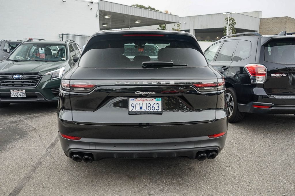 2023 Porsche Cayenne Platinum Edition