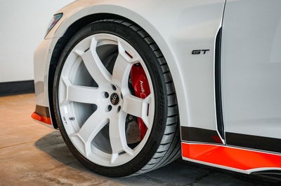 2025 Audi RS 6 Avant performance 4.0T quattro