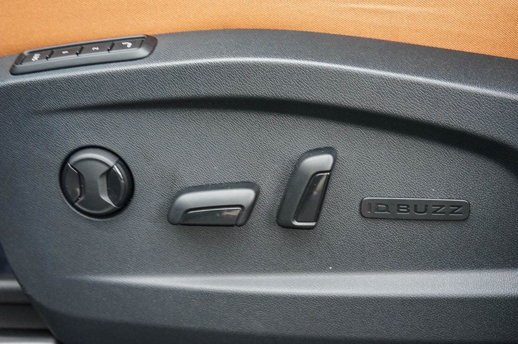 2025 Volkswagen ID. Buzz Pro S