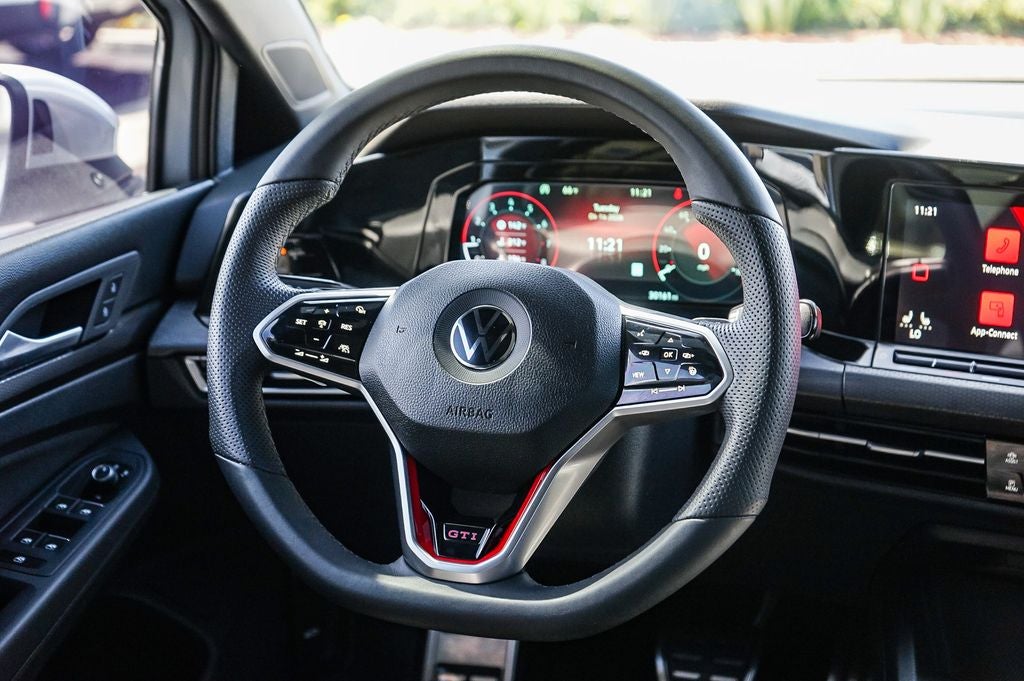 2022 Volkswagen Golf GTI 2.0T SE