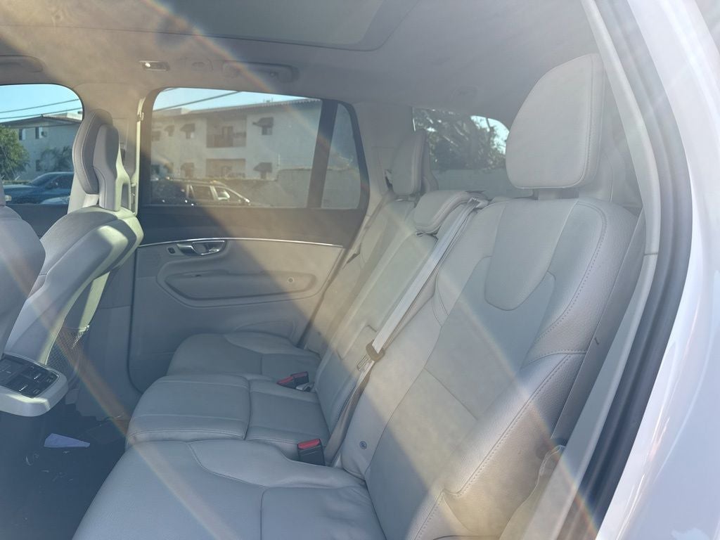 2020 Volvo XC90 T5 Momentum