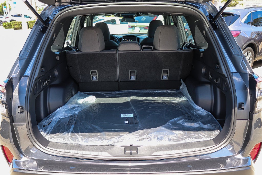 2026 Subaru FORESTER Standard Model