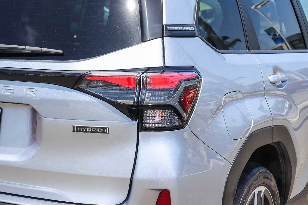 2026 Subaru FORESTER Limited Hybrid