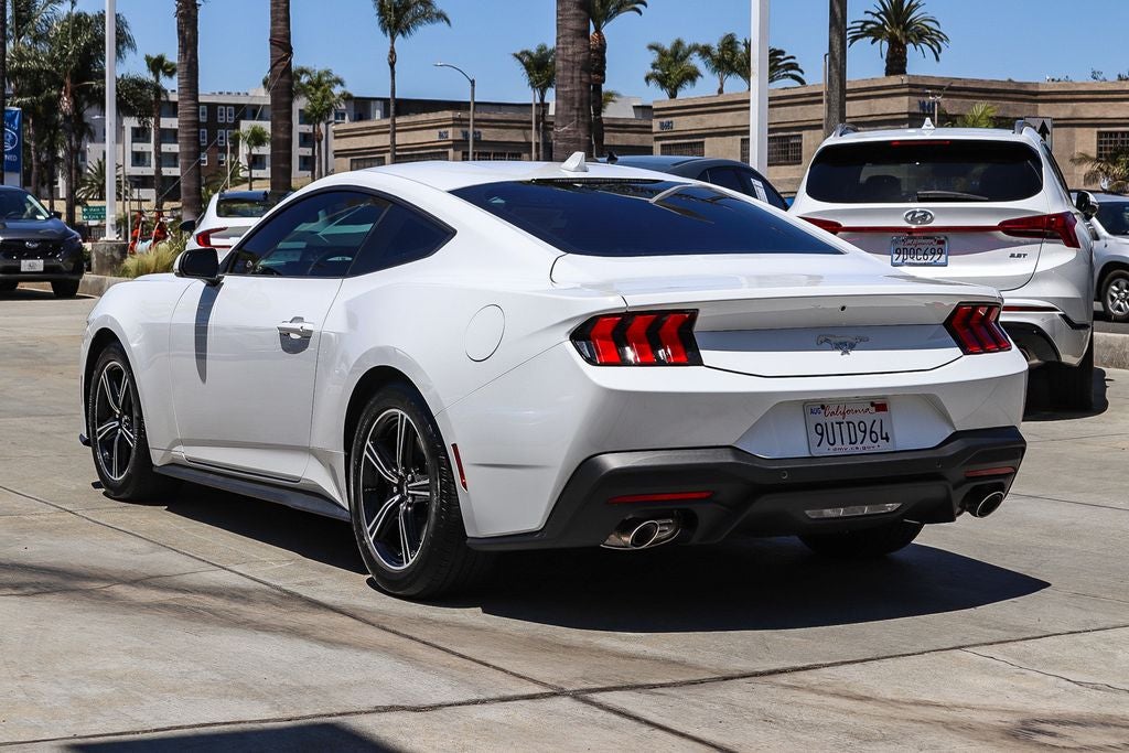 2025 Ford Mustang EcoBoost