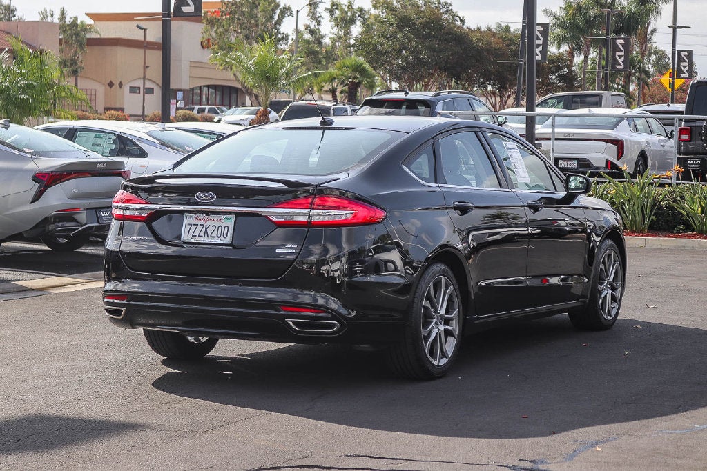 2017 Ford Fusion SE