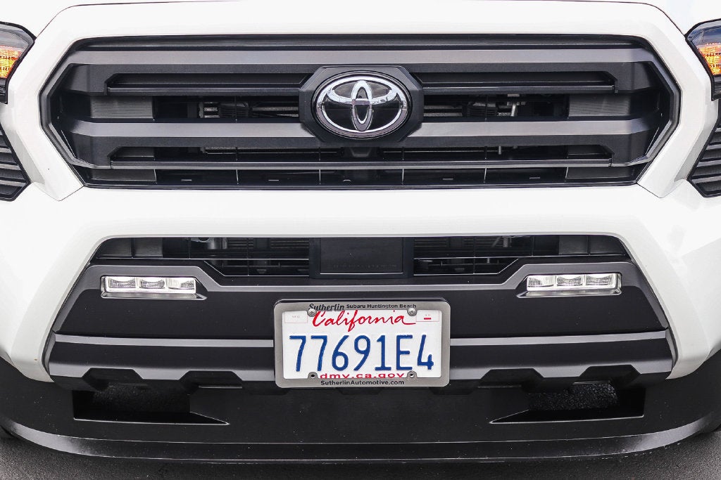 2025 Toyota Tacoma SR5