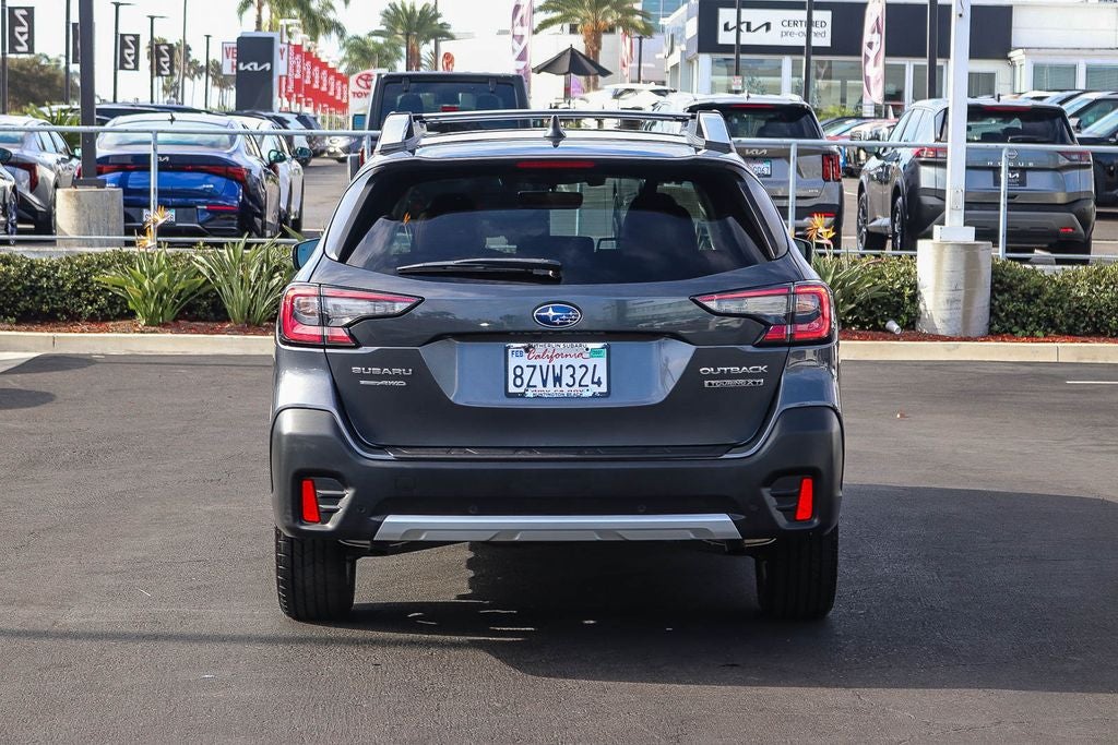 2022 Subaru Outback Touring XT