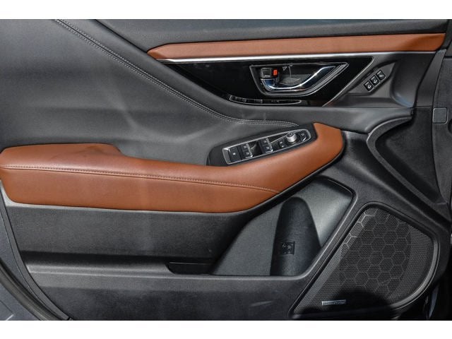 2022 Subaru Outback Touring XT