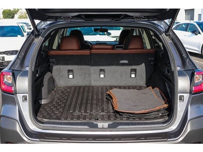 2022 Subaru Outback Touring XT
