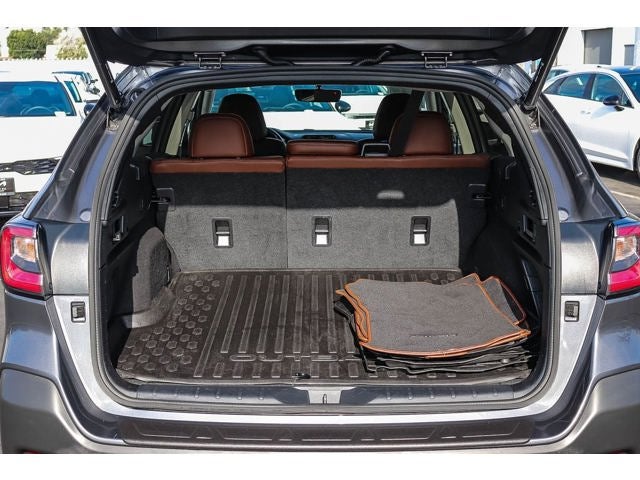 2022 Subaru Outback Touring XT