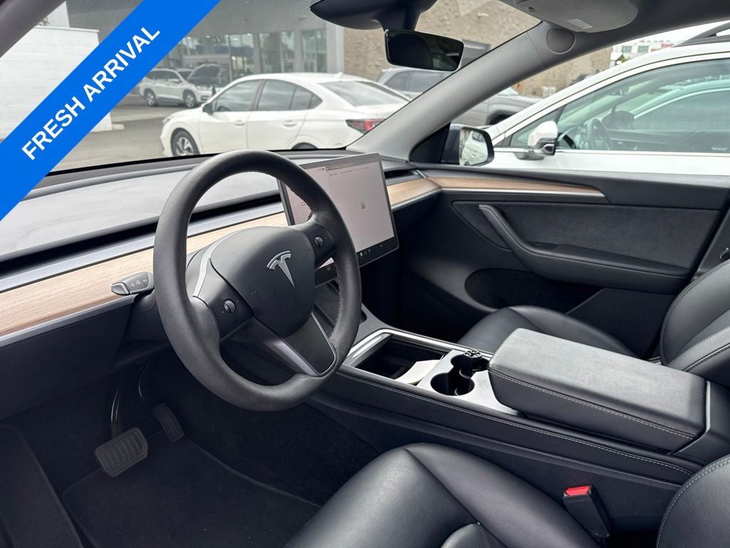 2025 Tesla Model Y Long Range