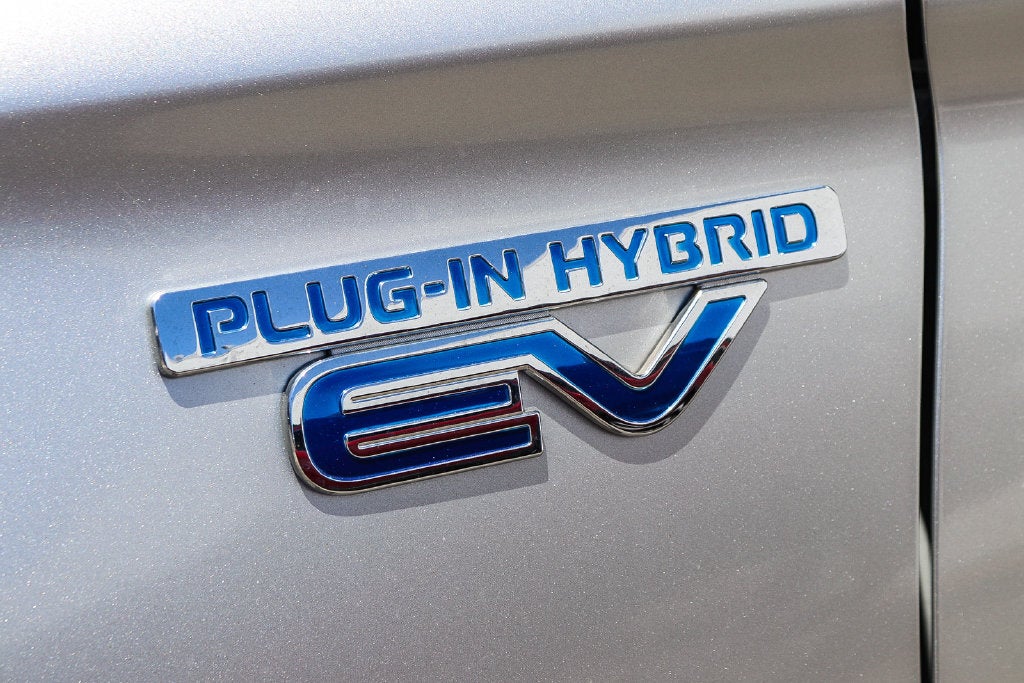 2018 Mitsubishi Outlander PHEV GT