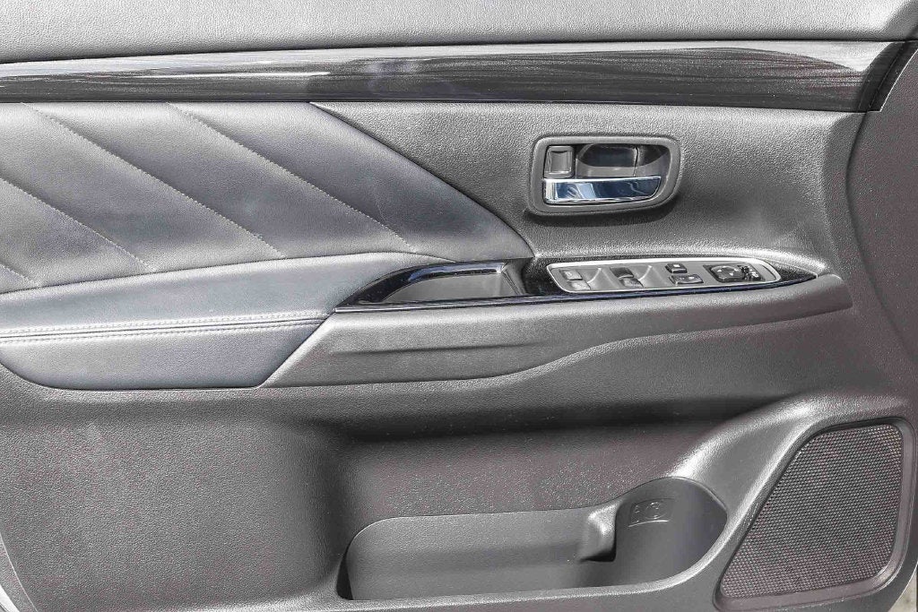 2018 Mitsubishi Outlander PHEV GT