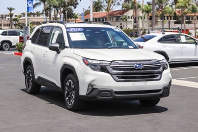 2025 Subaru Forester Premium