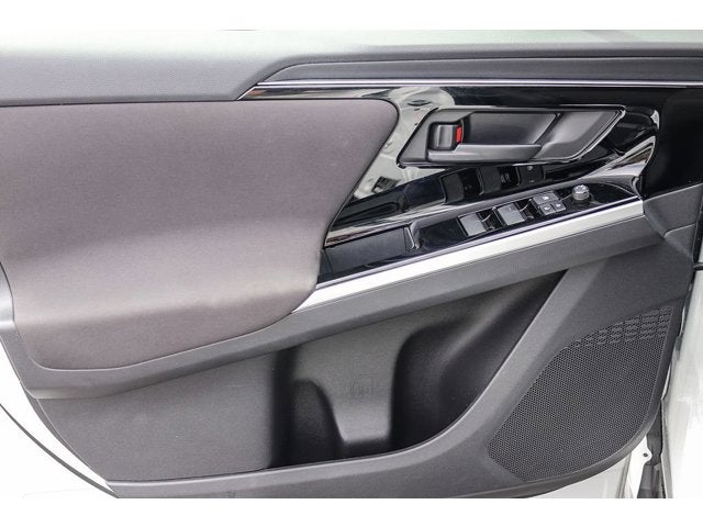 2023 Subaru Solterra Premium