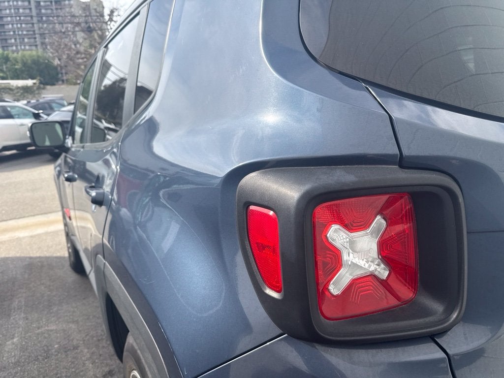 2023 Jeep Renegade Trailhawk