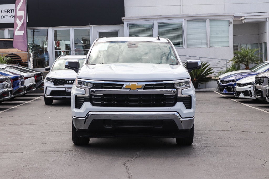 2025 Chevrolet Silverado 1500 LT