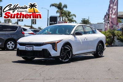 2025 Kia K4 GT-Line