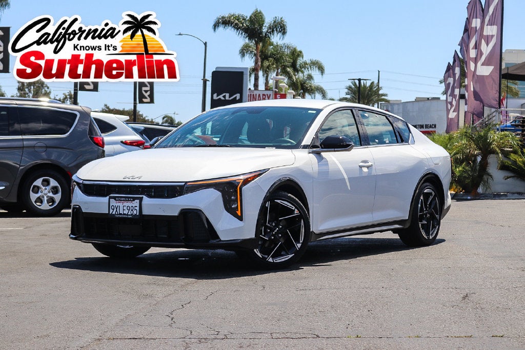 2025 Kia K4 GT-Line