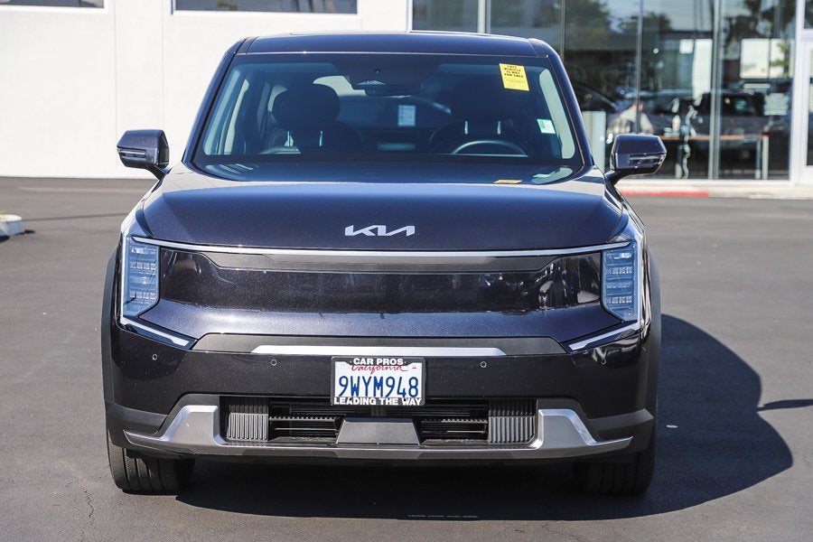 2026 Kia EV9 Light Long Range