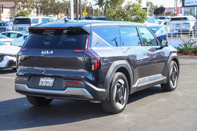 2026 Kia EV9 Light Long Range