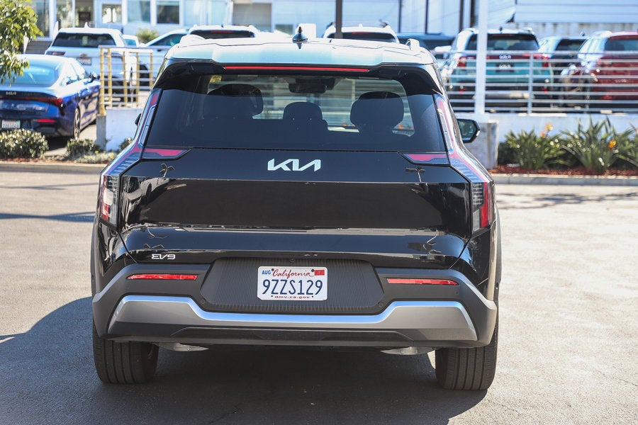 2026 Kia EV9 Wind