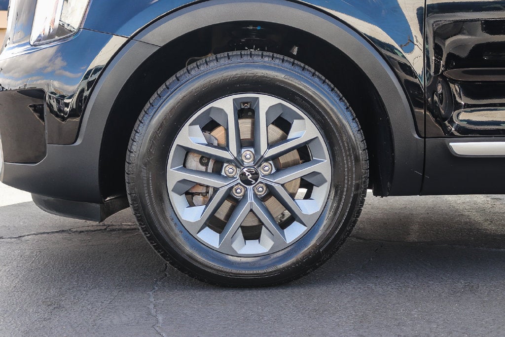 2024 Kia Telluride LX