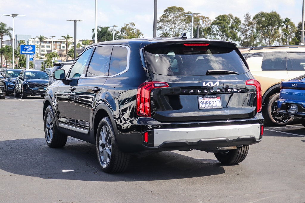 2024 Kia Telluride LX